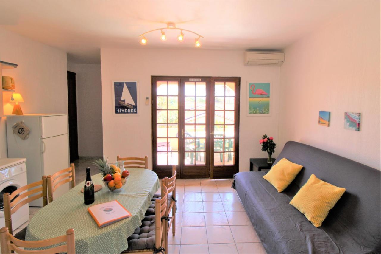 Rose De Sel Apartment Hyeres Bagian luar foto