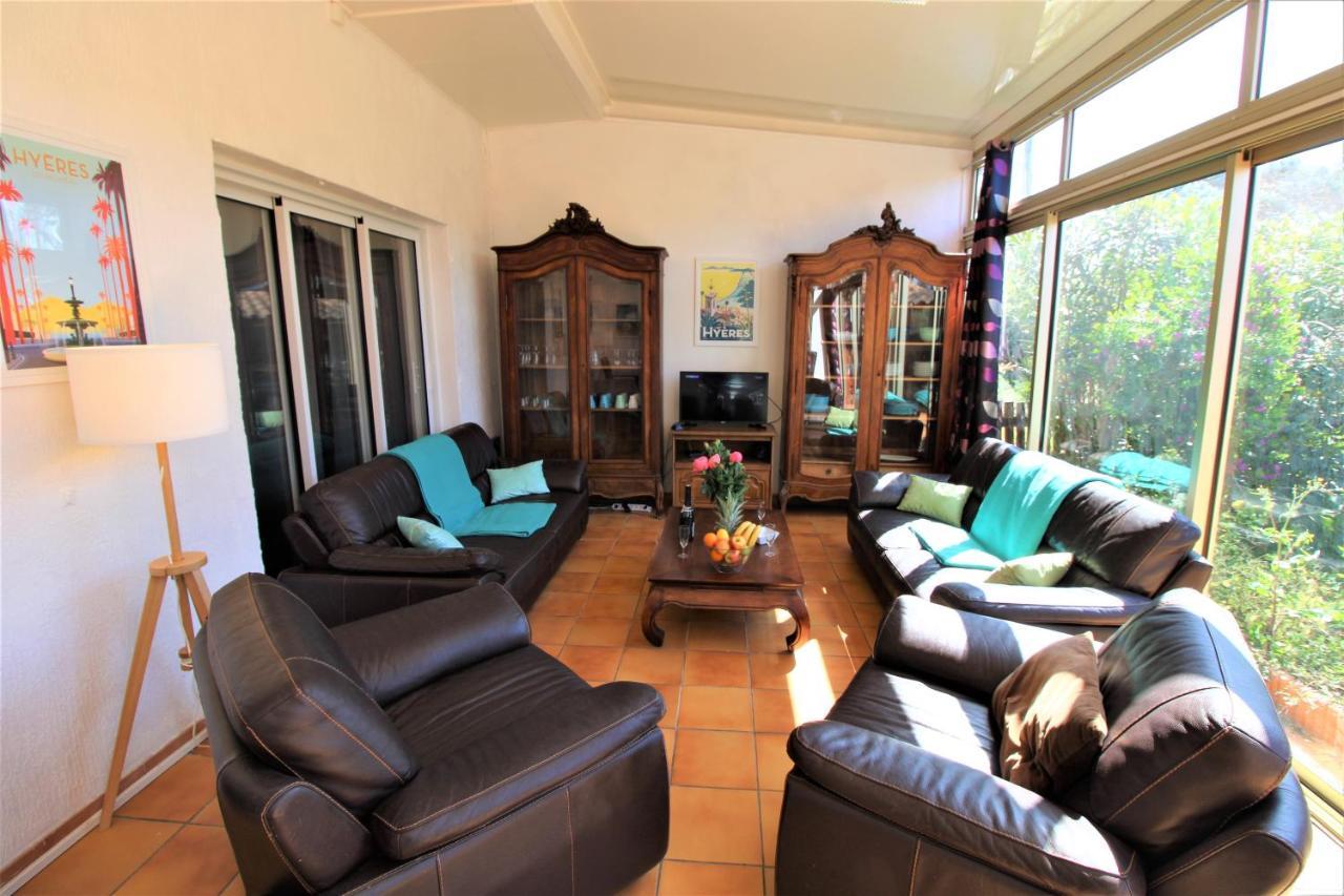 Rose De Sel Apartment Hyeres Bagian luar foto