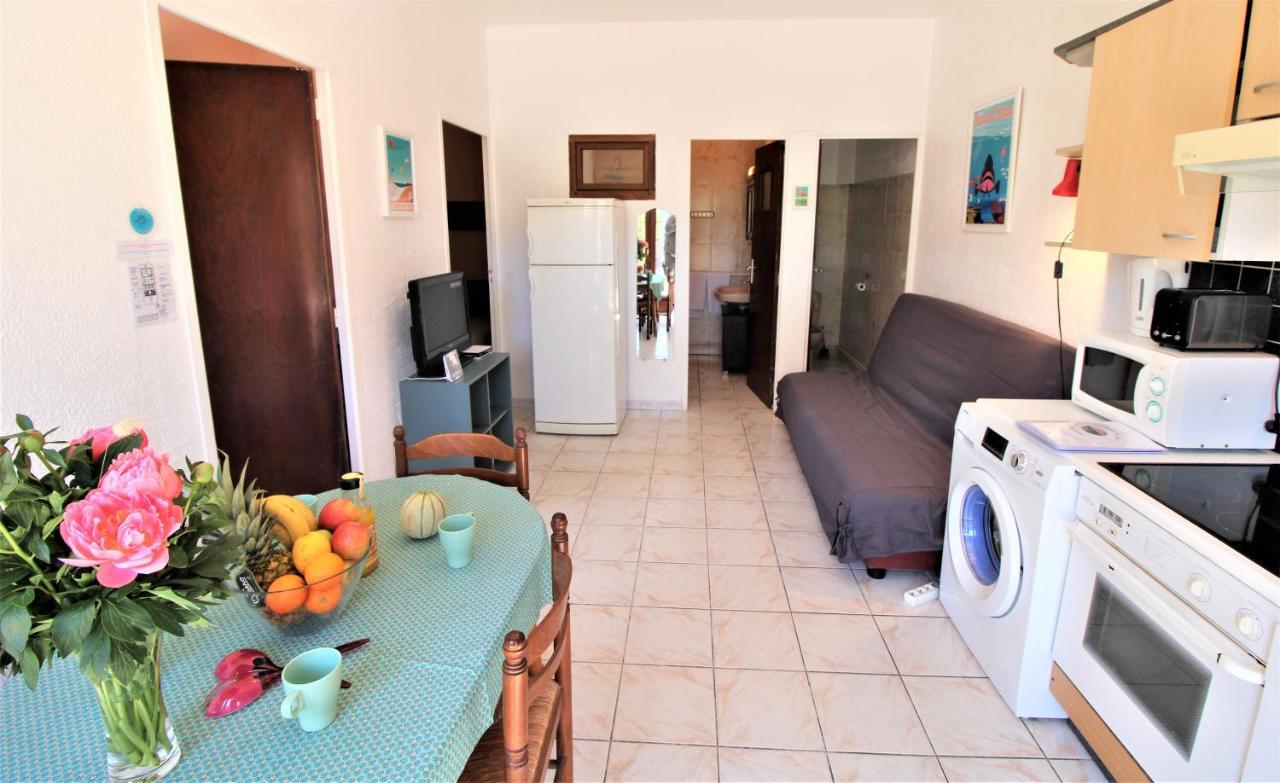 Rose De Sel Apartment Hyeres Bagian luar foto