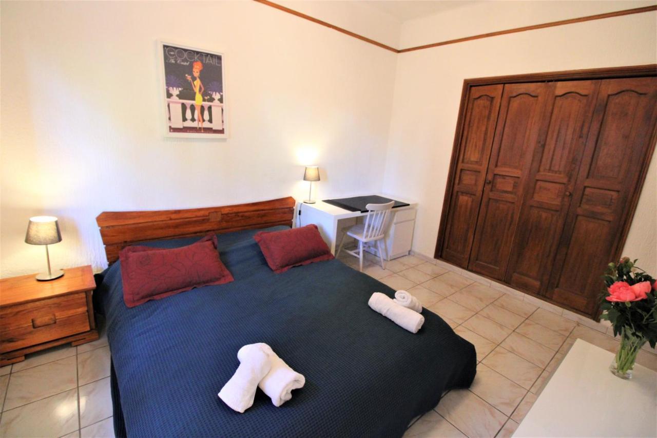Rose De Sel Apartment Hyeres Bagian luar foto